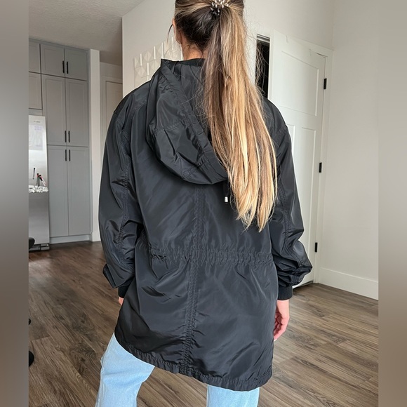 Express Trench Coat/Windbreaker - Picture 2 of 3